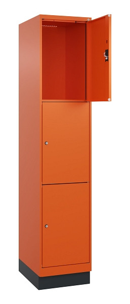 C+P Schließfachschrank Evolo PLUS, mit Sockel, 3 Fächer, 1950x400x500mm, 2004/20, 049020-123 S10023