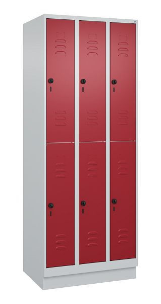 C+P Doppelstöckiger Spind Classic PLUS, Sockel, 3 Abteile, 1950x750x500mm, 7035/3003, 080320-39 S10001