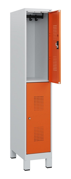 C+P Doppelstöckiger Spind Evolo PLUS, Füße, 2 Fächer, 1630x300x500mm, 7035/2004, Zylinderschloss, 0493105-10 S10022