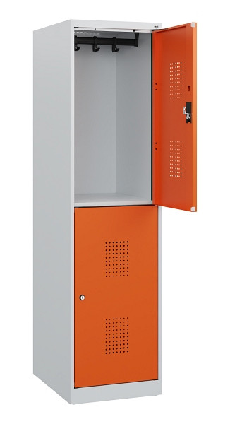 C+P Doppelstöckiger Spind Evolo PLUS, 2 Fächer, 1530x400x500mm, 7035/2004, Zylinderschloss, 0493005-12 S10022