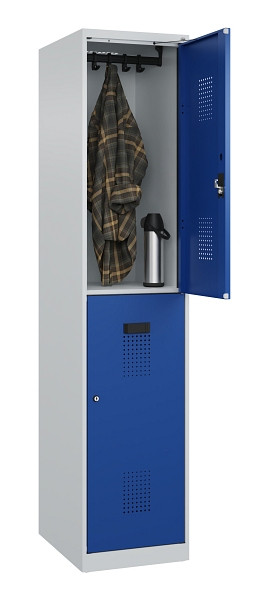 C+P Doppelstöckiger Spind Evolo PLUS, 2 Fächer, 1850x400x500mm, 7035/5010, Zylinderschloss, 049300-12 S10033