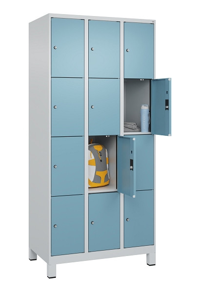 C+P Schließfachschrank Evolo PLUS, mit Füßen, 12 Fächer, 1950x900x500mm, 7035/0, Frontfarbe 2406015 RDS Architekturblau, 049010-304 S10009