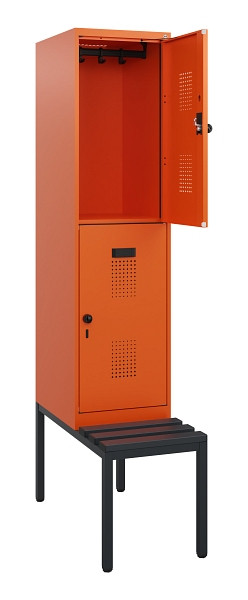 C+P Doppelstöckiger Spind Evolo PLUS, Bank, 2 Fächer, 1950x400x815mm, 2004/2004, Drehriegel, Sitzfläche Kunststoff, Sitzbank, 0493505-12 S10127