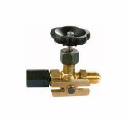 Wika Manometer-Absperrventil, Zapfen - Spannmuffe, mit Prüfflansch 60x25x10, 102672