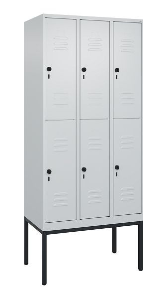 C+P Doppelstöckiger Spind Classic PLUS, Gestell, 3 Abteile, 2120x900x500mm, 7035/7035, Drehriegel, 0803307-30 S10010