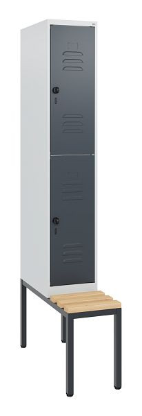 C+P Doppelstöckiger Spind Classic PLUS, Bank, 1950x300x815mm, 7035/7016, Drehriegel, Sitzleisten aus Buche, mit untergebauter Sitzbank, 0803505-10 S10008
