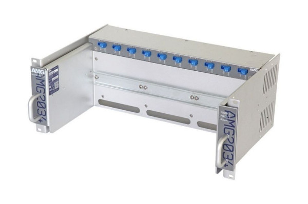 AMG Systems Baugruppenträger für AMG Hutschienengeräte, ausziehbar, 4HE, 19", 90-264VAC IEC, ein 12VDC/100W integriertes Netzteil, AMG2034-12-RP-AD