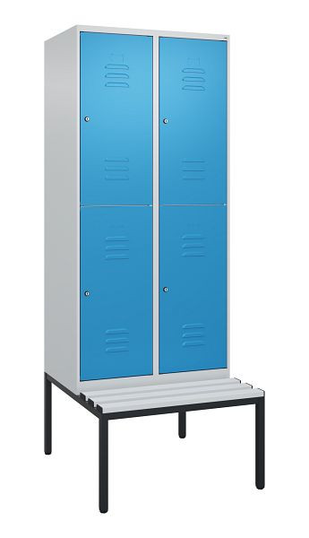 C+P Doppelstöckiger Spind Classic PLUS, 2 Abteile, 2120x800x815mm, 7035/5012, Zylinderschlösser, mit untergebauter Sitzbank, 0803507-22 S10019