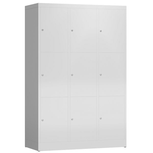 Lüllmann ClassiX Schließfachschrank, 3 Abteile à 3 Fächer, 1800 x 1185 x 500 mm, lichtgrau, X-523330
