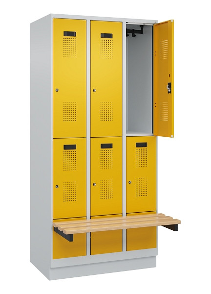 C+P Doppelstock-Spind Evolo PLUS, Bank, 6 Fächer, 1950x900x815mm, 7035/1004, Zylinderschloss, Sitzfläche Buche-Hartholz, mit Sockel, 049340-30 S10027