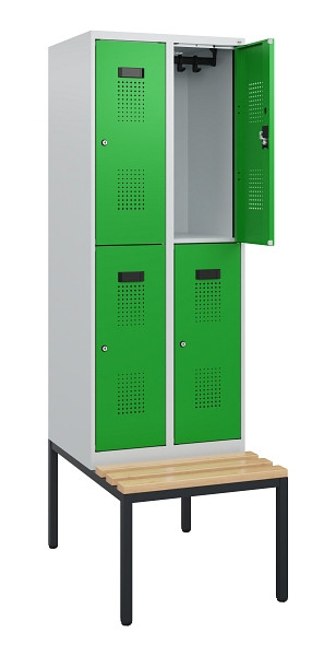 C+P Doppelstöckiger Spind Evolo PLUS, Bank, 4 Fächer, 1950x600x815mm, 7035/6037, Zylinderschloss, Sitzfläche Buche-Hartholz, Sitzbank, 0493505-20 S10038