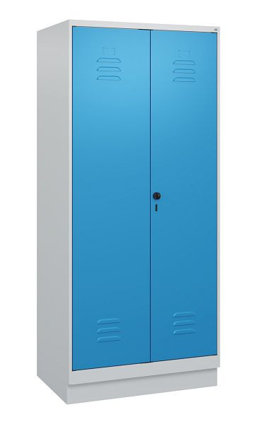 C+P Umkleidespind Classic PLUS SW, Sockel, 2 Abteile, 1800x800x500mm, 7035/5012, Drehriegel, 0800227-22 S10004
