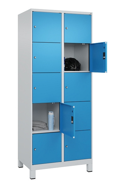 C+P Schließfachschrank Evolo PLUS, mit Füßen, 10 Fächer, 1950x800x500mm, 7035/5, Frontfarbe RAL 5012 Lichtblau, 049010-225 S10007