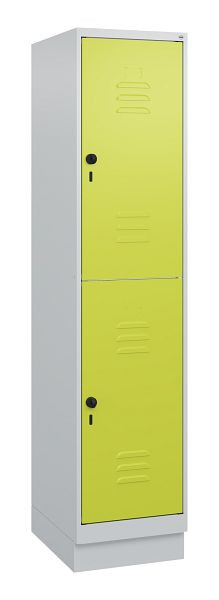 C+P Doppelstöckiger Spind Classic PLUS, Sockel, 1800x400x500mm, 7035/0024, Drehriegel, 0803207-12 S10010