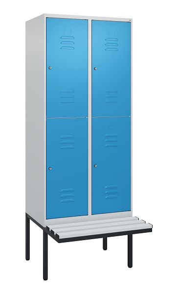 C+P Doppelstöckiger Spind Classic PLUS, 2 Abteile, 2120x800x815mm, 7035/5012, Zylinderschlösser, schwebende Sitzfläche, 0803407-22 S10019