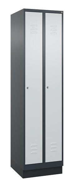 C+P Umkleidespind Classic PLUS, Sockel, 2 Abteile, 1950x500x500mm, 7016/7035, Zylinderschlösser, 080020-29 S10028