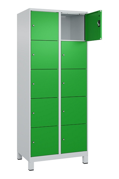 C+P Schließfachschrank Evolo PLUS, mit Füßen, 10 Fächer, 1950x800x500mm, 7035/6, Frontfarbe RAL 6037 Reingrün, 049010-225 S10011