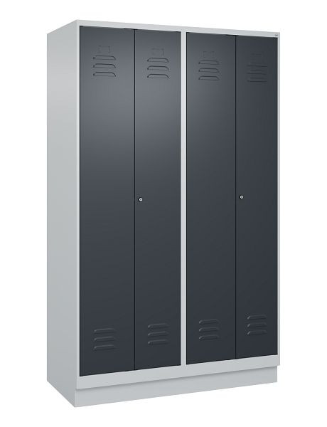 C+P Umkleidespind Classic PLUS, Doppel-Spind, Sockel, 4 Abteile, 1950x1200x500mm, 7035/7016, Zylinderschlösser, 080022-40P S10023