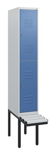 C+P Doppelstöckiger Spind Classic PLUS, 1950x300x815mm, 7035/5023, Zylinderschlösser, mit Untergestell und schwebender Sitzfläche, 0803405-10 S10080