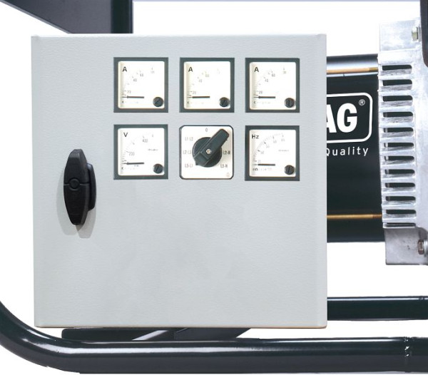 ELMAG Spannungs-, 3xStromstärke- und Frequenzmessgerät mit Umschalter 3x400 Volt, Voltmeter mit Umschalter, 3 Ampere- und 1 Frequenzmesser, 53336