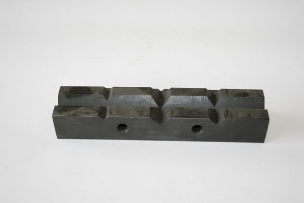 ELMAG Ersatz-Prismenbacken für Maschinenschraubstock 6' / 150 mm, 9106089