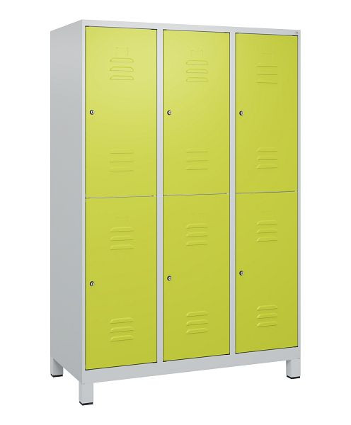C+P Doppelstöckiger Spind Classic PLUS, Füße, 3 Abteile, 1800x1200x500mm, 7035/0024, Zylinderschlösser, 0803107-32 S10025