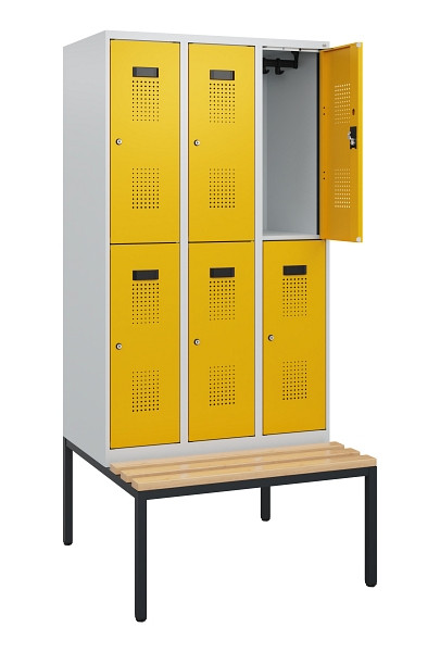 C+P Doppelstöckiger Spind Evolo PLUS, Bank, 6 Fächer, 1950x900x815mm, 7035/1004, Zylinderschloss, Sitzfläche Buche-Hartholz, Sitzbank, 0493505-30 S10019