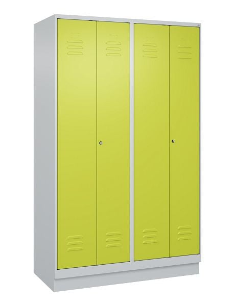 C+P Umkleidespind Classic PLUS SW, Sockel, 4 Abteile, 1950x1200x500mm, 7035/0024, Zylinderschlösser, 080022-40 S10025