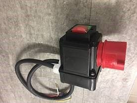 ELMAG Schalter 0/1 komplett, inklusive Steckerteil für ZSM 880/650 (Nr. 49), 9601352