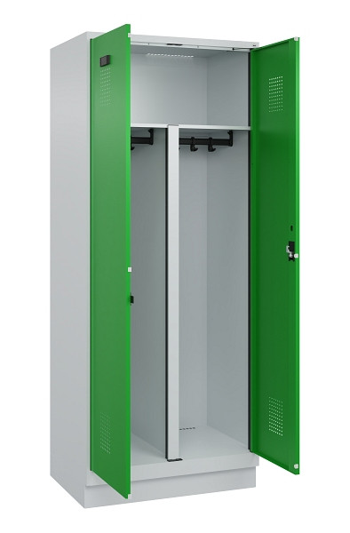 C+P PSA Schwarz-Weiß-Spind Evolo PLUS, mit Sockel, 2 Abteile, 1950x800x500mm, 70, Frontfarbe RAL 6037 Reingrün, Zylinderschloss, 049022-22P S10038