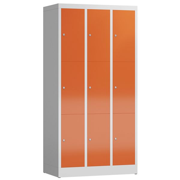 Lüllmann ClassiX Schließfachschrank, 3 Abteile à 3 Fächer, 1800 x 870 x 500 mm, lichtgrau/feuerrot, X-520334