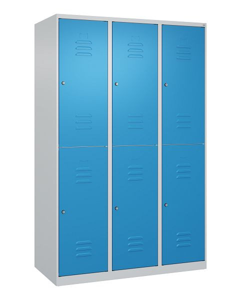 C+P Doppelstöckiger Spind Classic PLUS, 3 Abteile, 1850x1200x500mm, 7035/5012, Zylinderschlösser, 080300-32 S10037