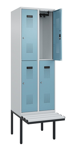 C+P Doppelstock-Spind Evolo PLUS, Bank, 4 Fächer, 2120x600x815mm, 7035/0010, Zylinderschloss, Sitzfläche Kunststoff, 0493407-20 S10117