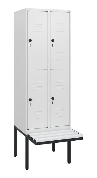 C+P Doppelstöckiger Spind Classic PLUS, 2 Abteile, 1950x600x815mm, 9016/9016, Drehriegel, mit Untergestell und schwebender Sitzfläche, 0803405-20 S10074