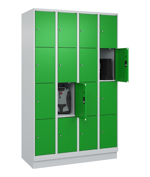 C+P Schließfachschrank Evolo PLUS, mit Sockel, 16 Fächer, 1950x1200x500mm, 7035/6037 Reingrün, 049020-404 S10011