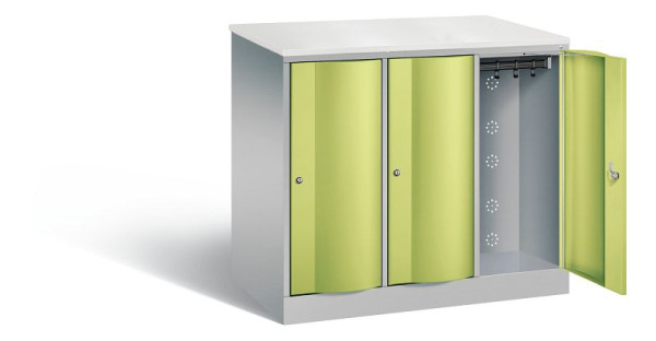 C+P XL-Schließfachschrank Resisto, H1077xB1148xT640mm, Farbe: Weißaluminium / Viridingrün, 8271-373 S10061