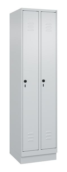C+P Umkleidespind Classic PLUS, Sockel, 2 Abteile, 1950x500x500mm, 7035/7035, Drehriegel, 080020-29 S10009