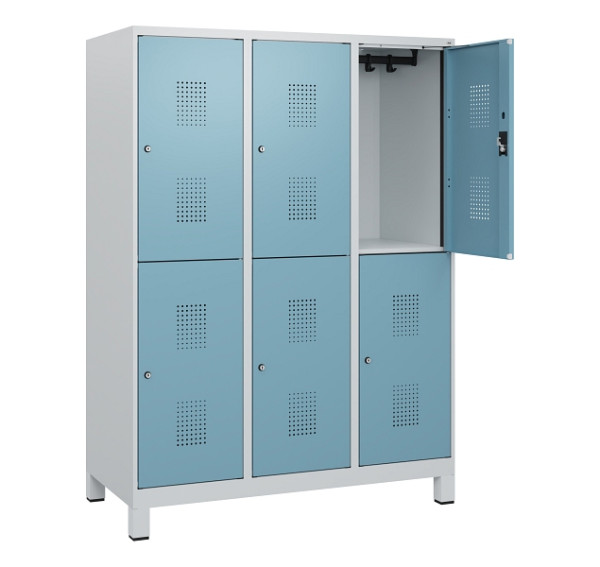 C+P Doppelstöckiger Spind Evolo PLUS, Füße, 6 Fächer, 1630x1200x500mm, 7035/0010, Zylinderschloss, 0493105-32 S10035