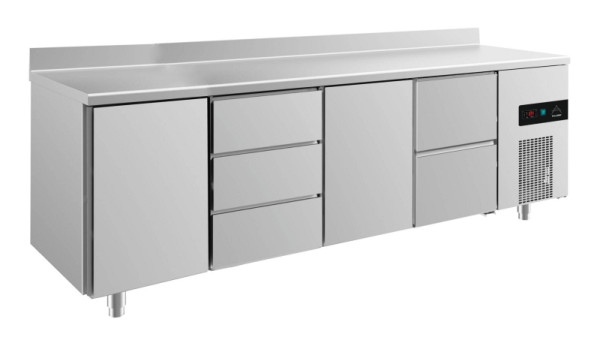A&S Polarny Kühltisch -2 bis +8°C mit 2x Türen, zwei Schubladen rechts und drei Schubladen mittig-links, 2330 x 700 x 850 mm, mit Aufkantung, KT4TDTZA