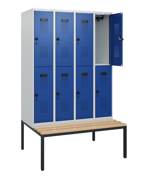 C+P Doppelstöckiger Spind Evolo PLUS, Bank, 8 Fächer, 1950x1200x815mm, 7035/5010, Drehriegel, Sitzfläche Buche-Hartholz, Sitzbank, 0493505-40 S10006