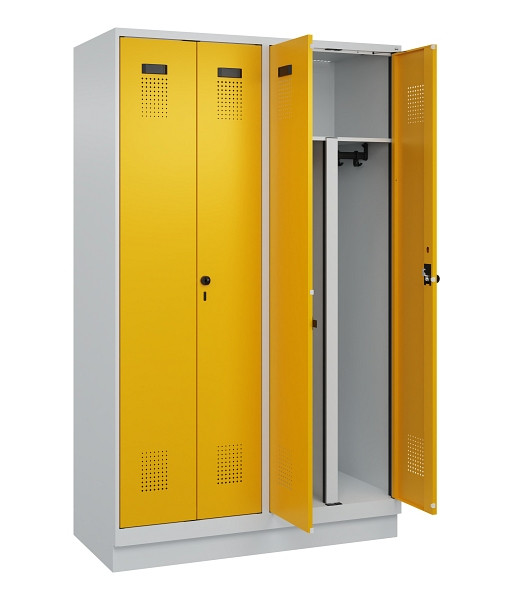 C+P PSA Schwarz-Weiß-Spind Evolo PLUS, mit Sockel, 4 Abteile, 1950x1200x500mm, 7, Frontfarbe RAL 1004 Goldgelb, Drehriegel, 049022-40P S10000