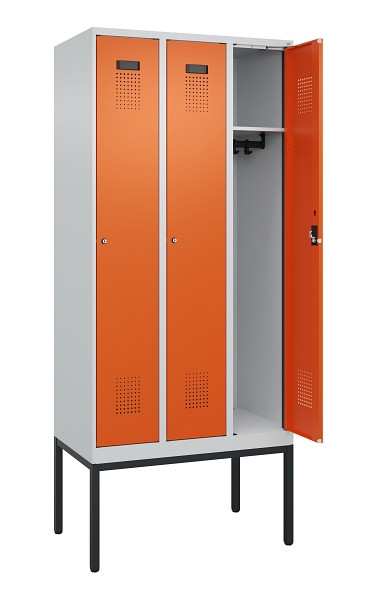 C+P Spind Evolo PLUS, Gestell, 3 Abteile, 2120x900x500mm, 7035/2004, Verschluss Zylinderschloss, Ablageböden 3, 0490307-30 S10029