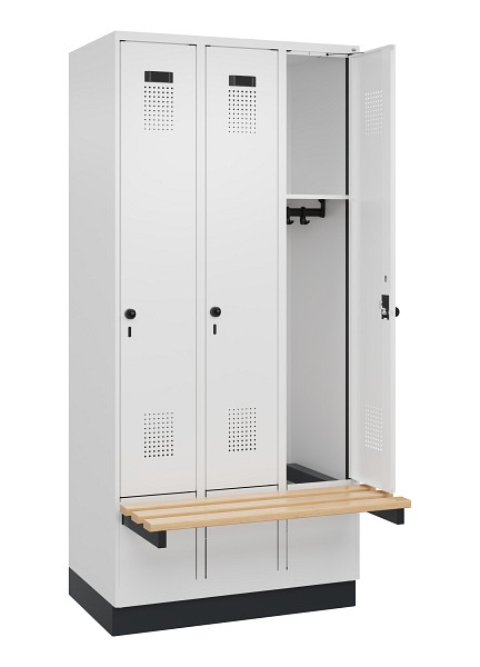 C+P Spind Evolo PLUS, 3 Abteile, 1950x900x815mm, 9016/9016, Drehriegel, Sitzfläche Holz, Sitzbank auskragend Sockel, 049040-30 S10020