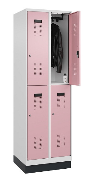 C+P Doppelstöckiger Spind Evolo PLUS, mit Sockel, 4 Fächer, 1950x600x500mm, 9016, Frontfarbe RAL 3015 Hellrosa, Zylinderschloss, 049320-20 S10045