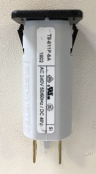 ELMAG Reset-Schalter 5 Amp. zu Stromquelle für Niro-Reinigungsgerät UNO / RW, 9505591