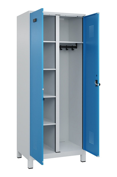 C+P Wäsche-/Garderobenspind Evolo PLUS, mit Füßen, 2 Abteile, 1950x800x500mm, 7, Frontfarbe RAL 5012 Lichtblau, Drehriegel, 049610-22 S10007