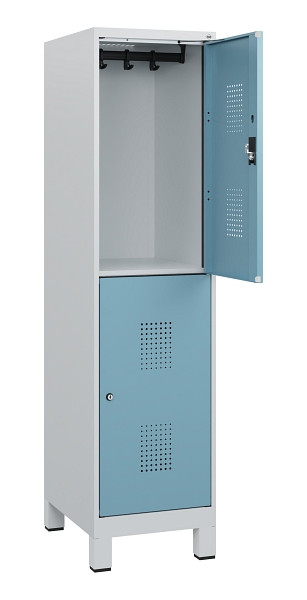 C+P Doppelstöckiger Spind Evolo PLUS, Füße, 2 Fächer, 1630x400x500mm, 7035/0010, Zylinderschloss, 0493105-12 S10035