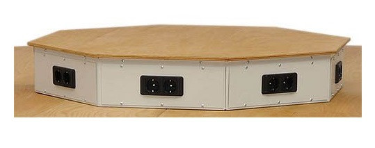 Bedrunka+Hirth 8-Eck-Energieaufsatz, 8 x Druckluftanschlüsse 1 / 4, 8 x Steckdosenleiste mit. 2 x Schuko-Steckdosen, 03.88.73-1