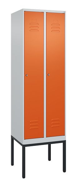C+P Umkleidespind Classic PLUS, Gestell, 2 Abteile, 2120x600x500mm, 7035/2004, Zylinderschlösser, 0800307-20 S10031