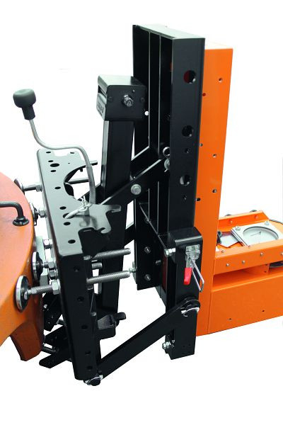 Lehner Zugmaulhalterung „absenkbar“ inkl. 6 Stück M20 Stellfüße, 73455